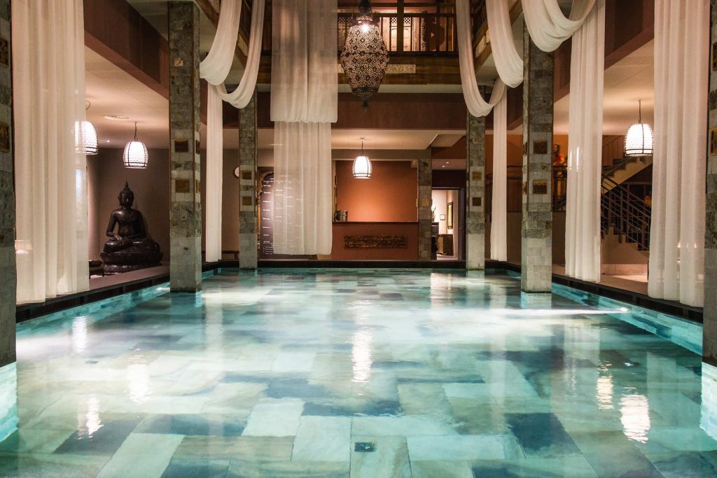 vabali spa Innenpool